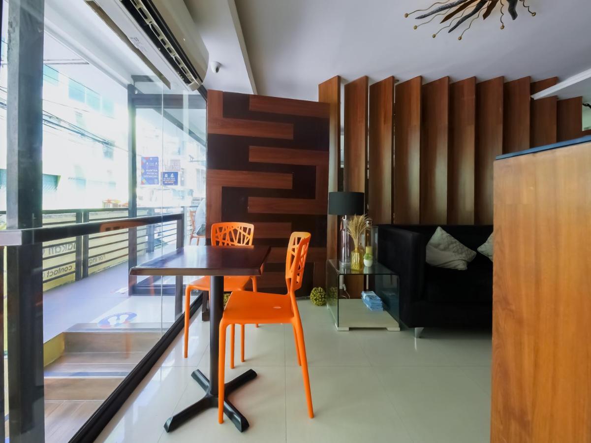 Capital O 860 Nest Nano Suites Makati Makati City Bagian luar foto